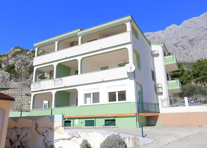 With Parking Space - 25063 Lejlighed