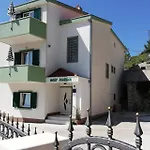 Апартаменти With Parking Space - 25063