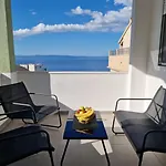 Апартаменти With Parking Space - 25063 *