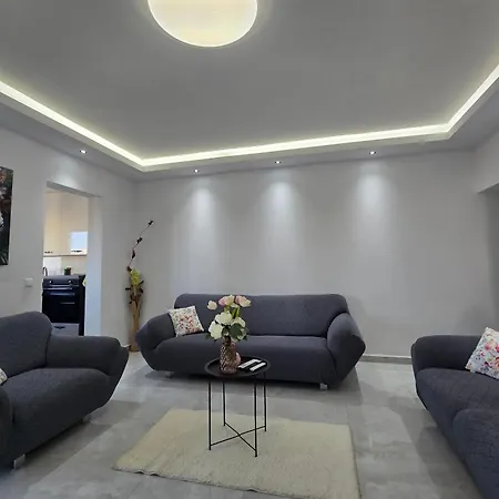 With Parking Space - 25063 Apartment